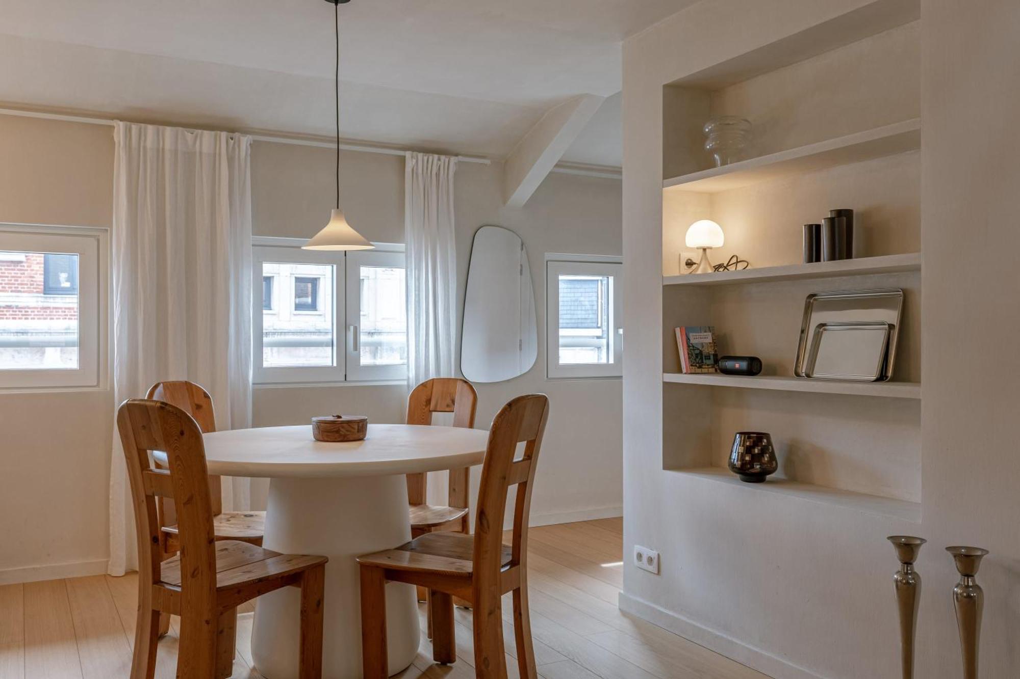 Апартаменти Huswell - Urban Getaway For Two In The Heart Of Антверпен Екстер'єр фото